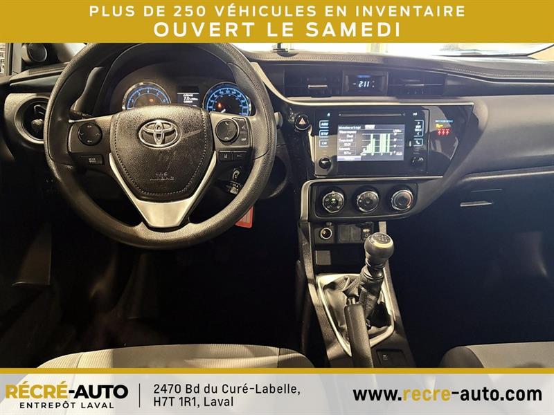 toyota Corolla 2019 - 13