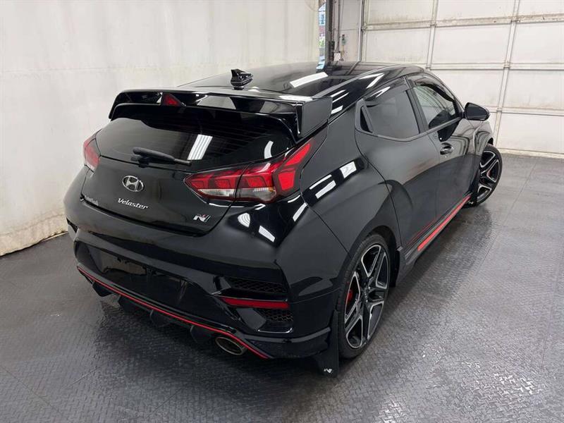 hyundai Veloster 2022 - 10