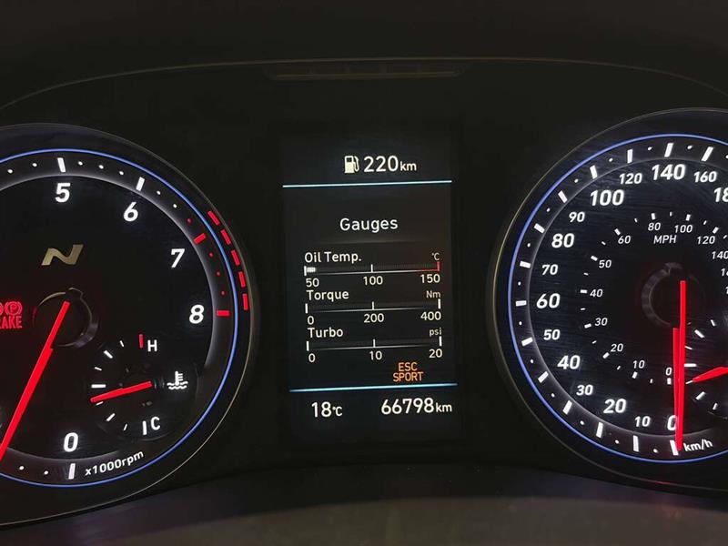 hyundai Veloster 2022 - 19