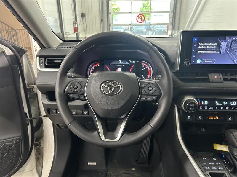 toyota RAV4 2023 - 18