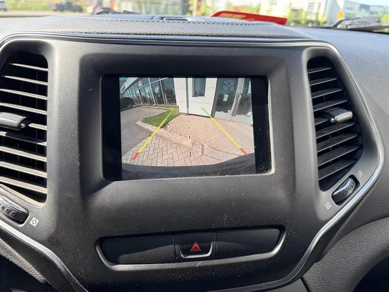jeep Cherokee 2019 - 9
