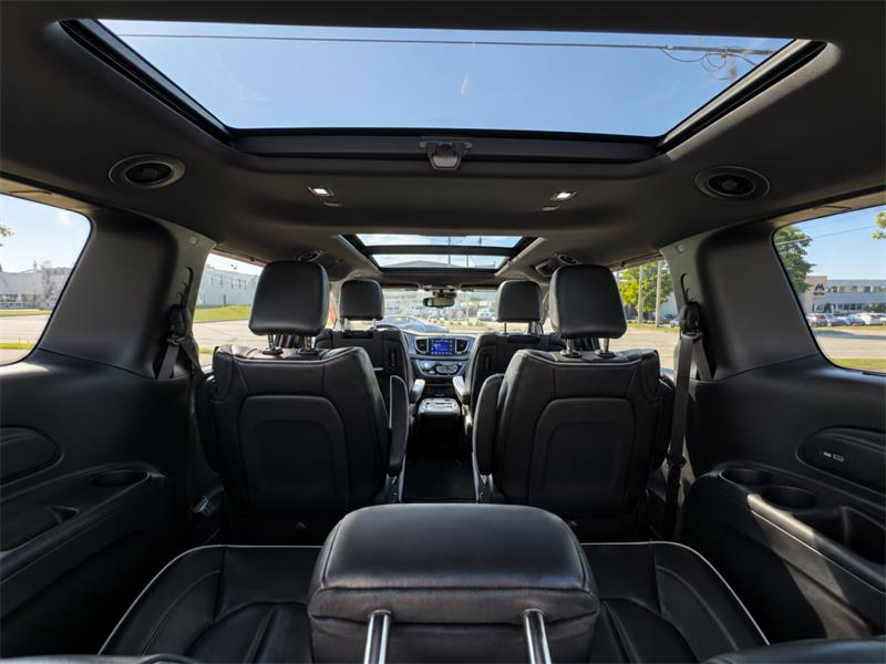 chrysler Pacifica Hybrid 2019 - 10