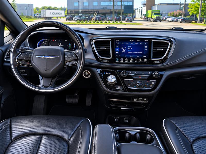 chrysler Pacifica Hybrid 2019 - 14