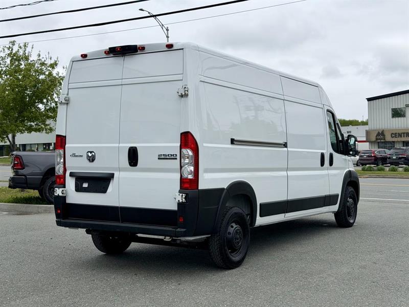 ram ProMaster fourgonnette utilitaire 2023 - 6
