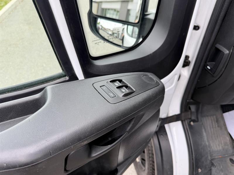 ram ProMaster fourgonnette utilitaire 2023 - 7