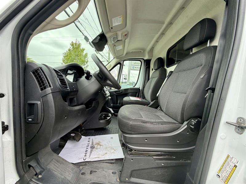 ram ProMaster fourgonnette utilitaire 2023 - 11