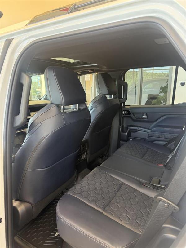 toyota 4Runner 2025 - 5