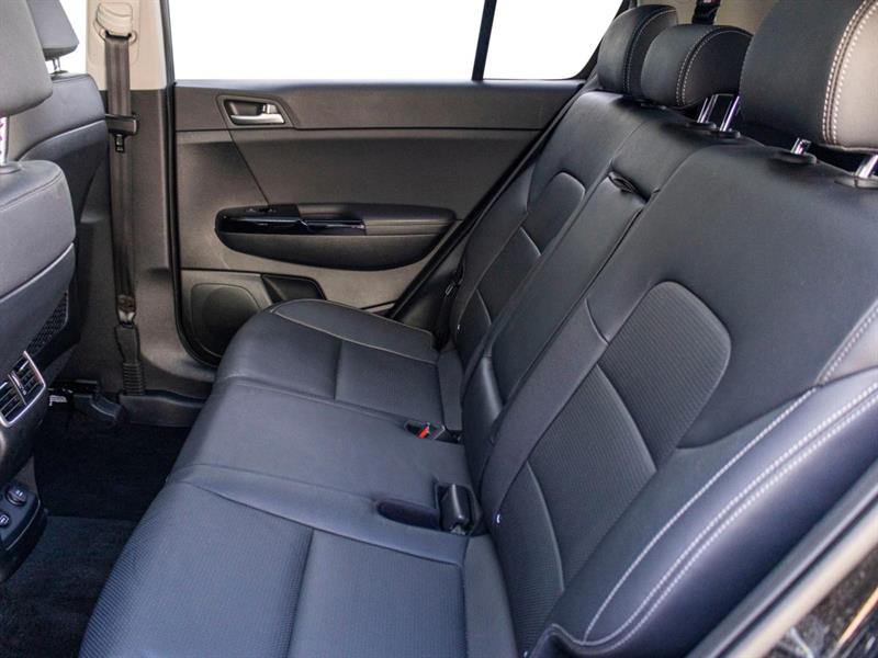 kia Sportage 2019 - 36