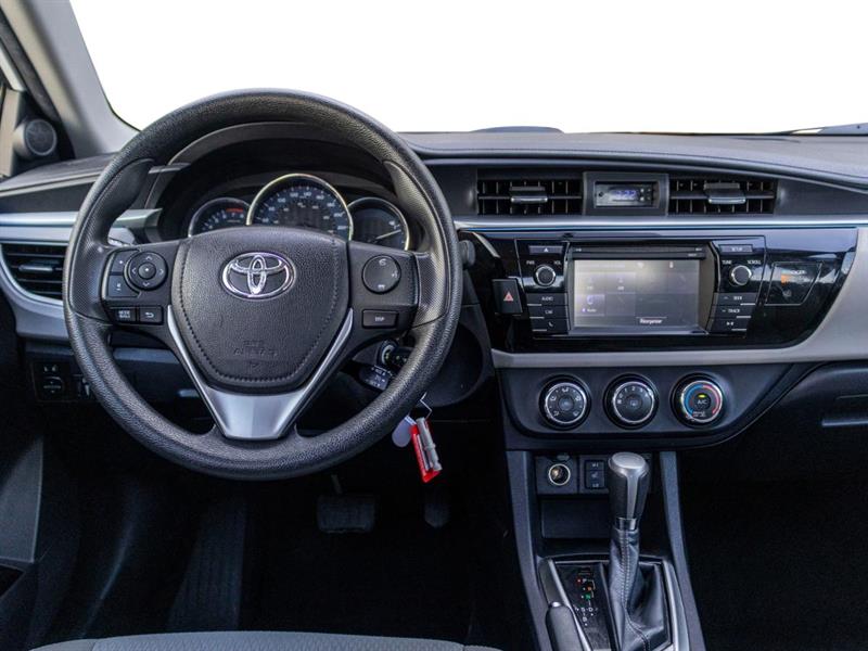 toyota Corolla 2016 - 9