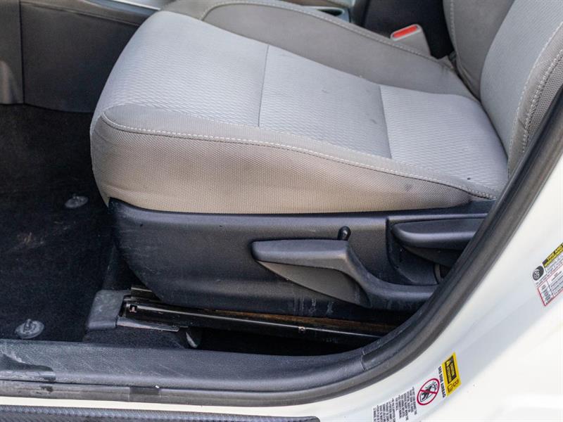 toyota Corolla 2016 - 27