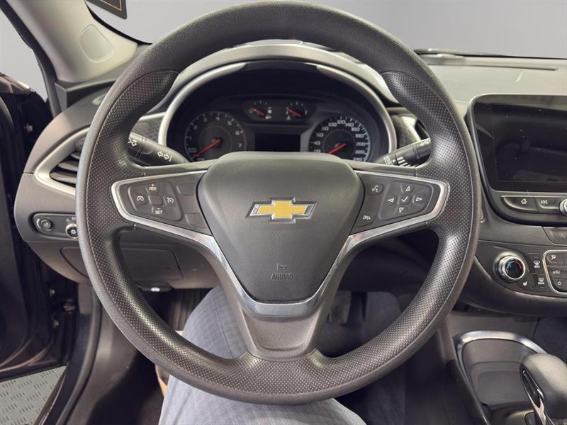 chevrolet Malibu 2022 - 15