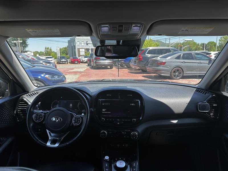 kia Soul EV 2021 - 14