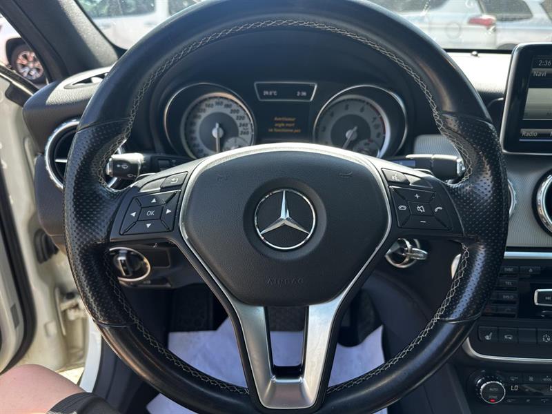 mercedes-benz GLA 250 2015 - 10