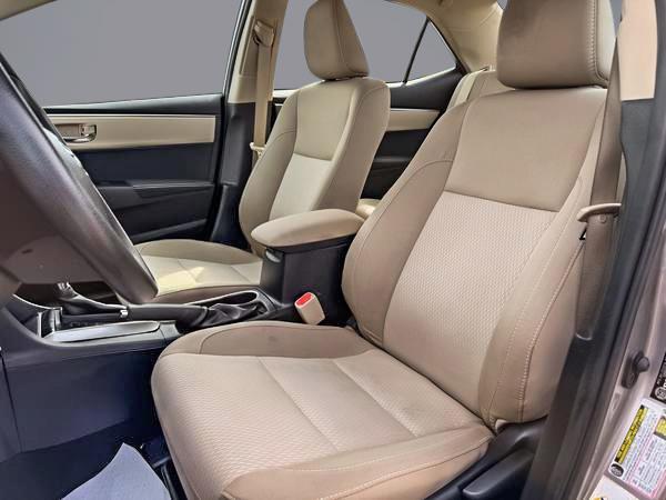 toyota Corolla 2016 - 13