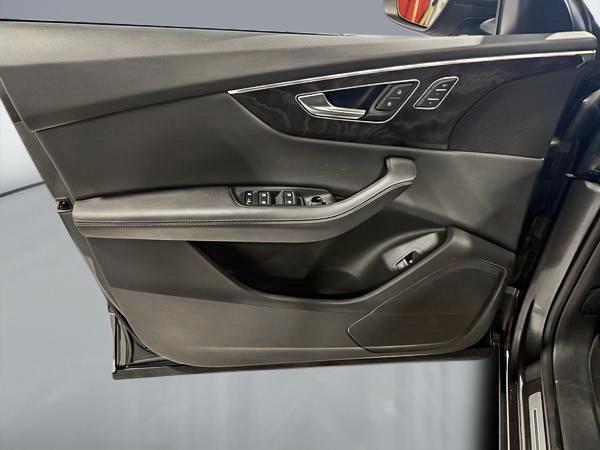 audi Q8 2023 - 12