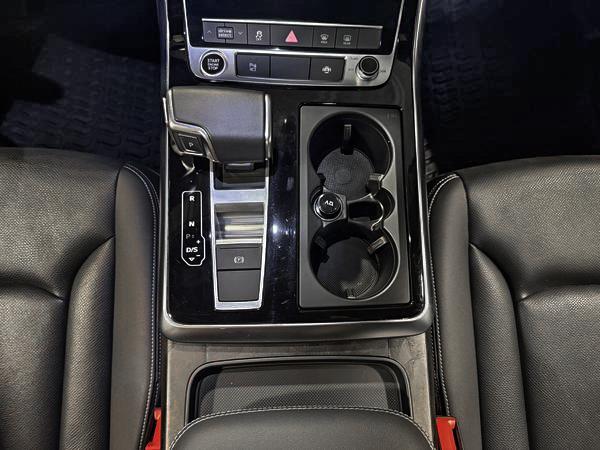 audi Q8 2023 - 24