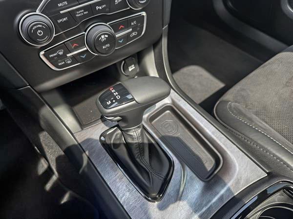 dodge Charger 2023 - 12