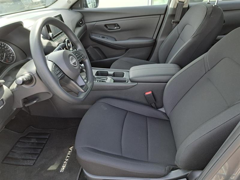 nissan Sentra 2025 - 9
