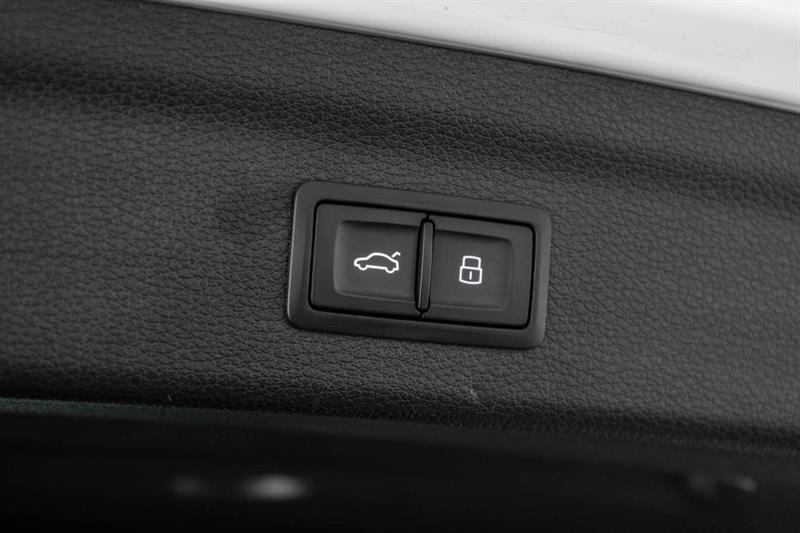 audi Q3 2021 - 10