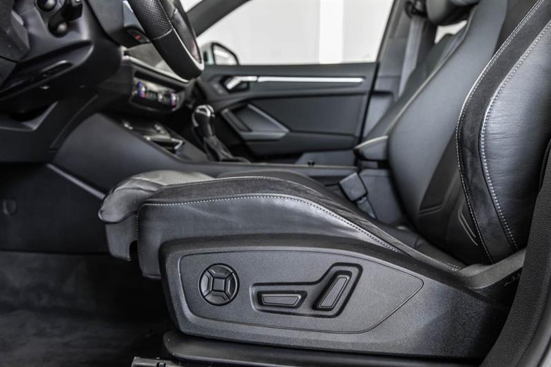 audi Q3 2021 - 12