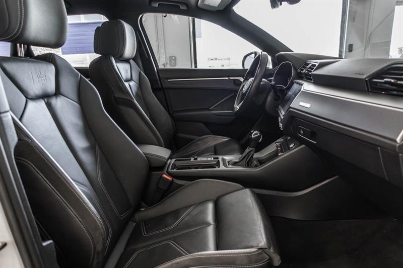 audi Q3 2021 - 33