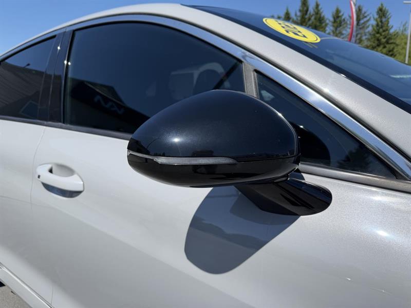 kia K5 2023 - 7