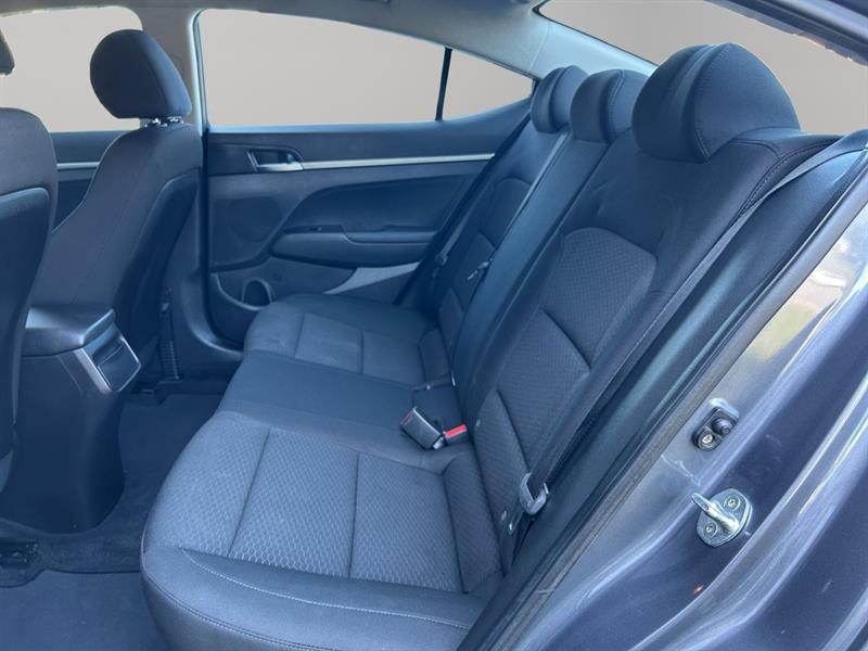 hyundai Elantra 2020 - 12