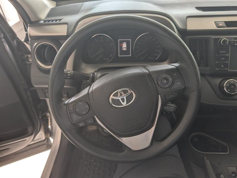 toyota RAV4 2018 - 11