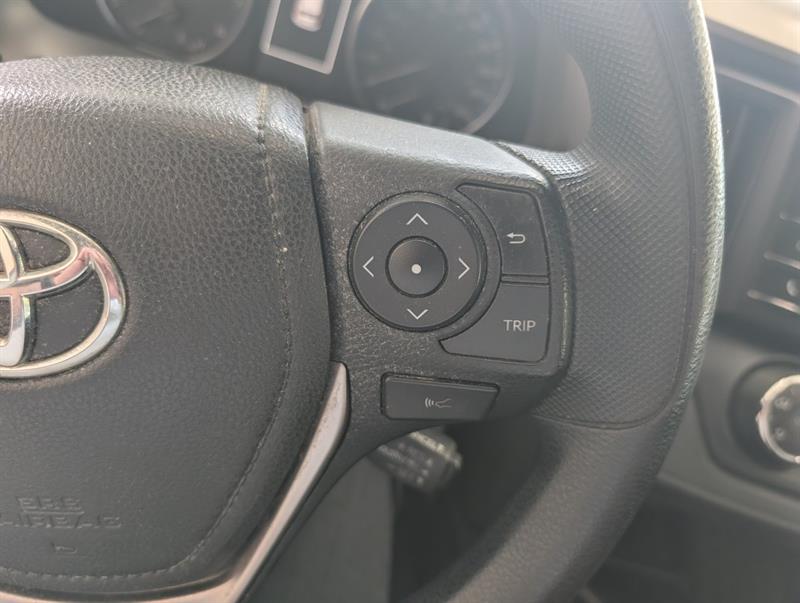 toyota RAV4 2018 - 16