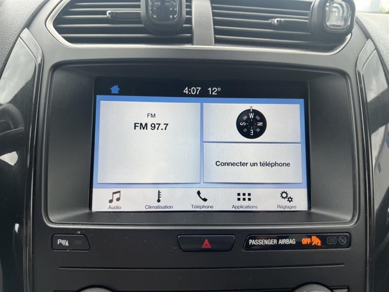 ford Explorer 2018 - 17