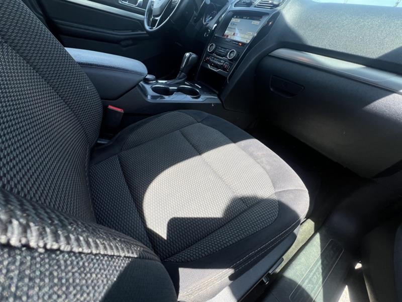 ford Explorer 2018 - 29