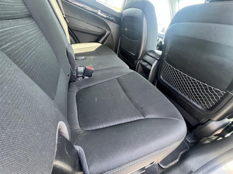 kia Sorento 2015 - 27