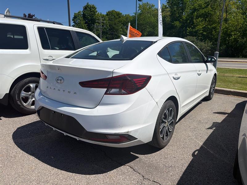 hyundai Elantra 2020 - 5