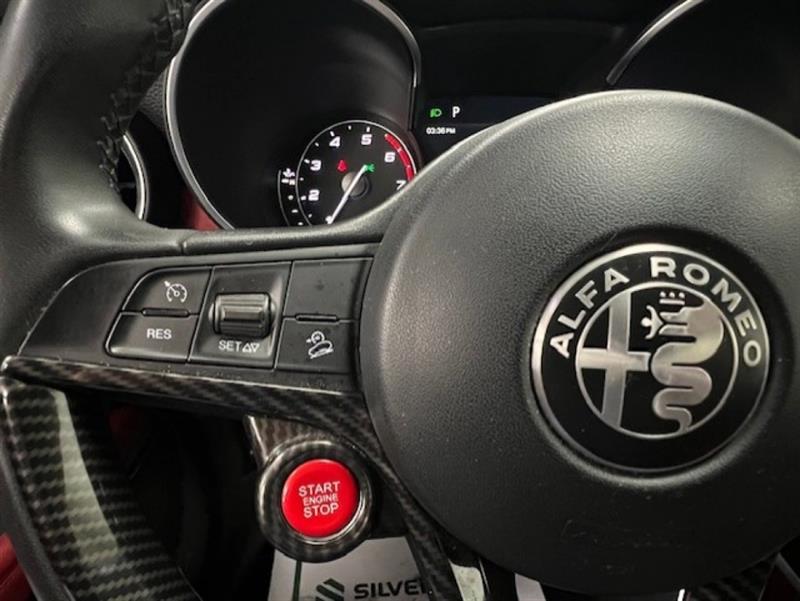 alfa romeo Stelvio 2018 - 16