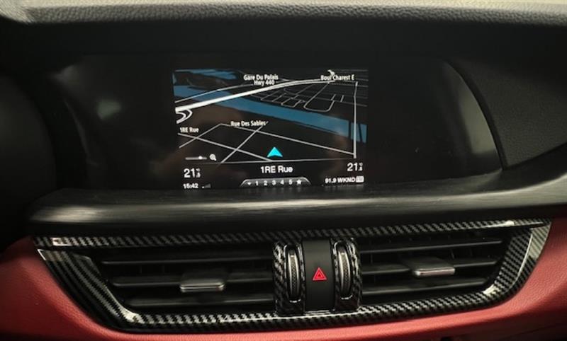 alfa romeo Stelvio 2018 - 22