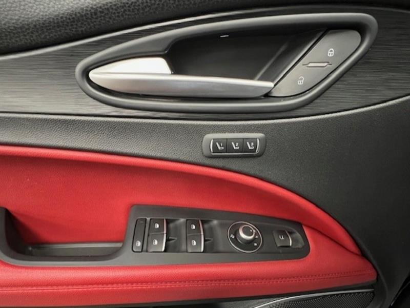 alfa romeo Stelvio 2018 - 29
