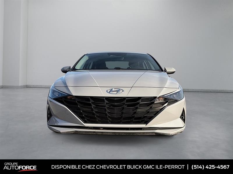 hyundai Elantra 2022 - 2