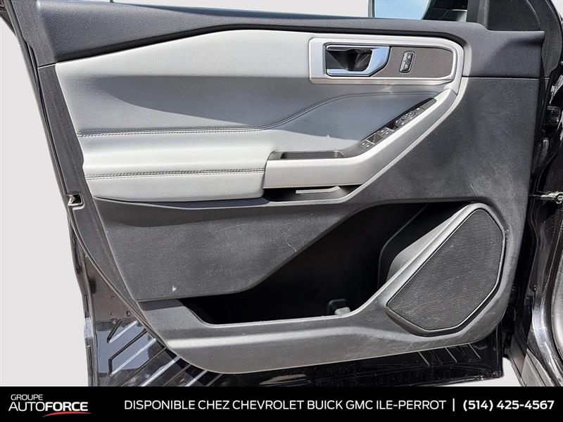 ford Explorer 2022 - 11