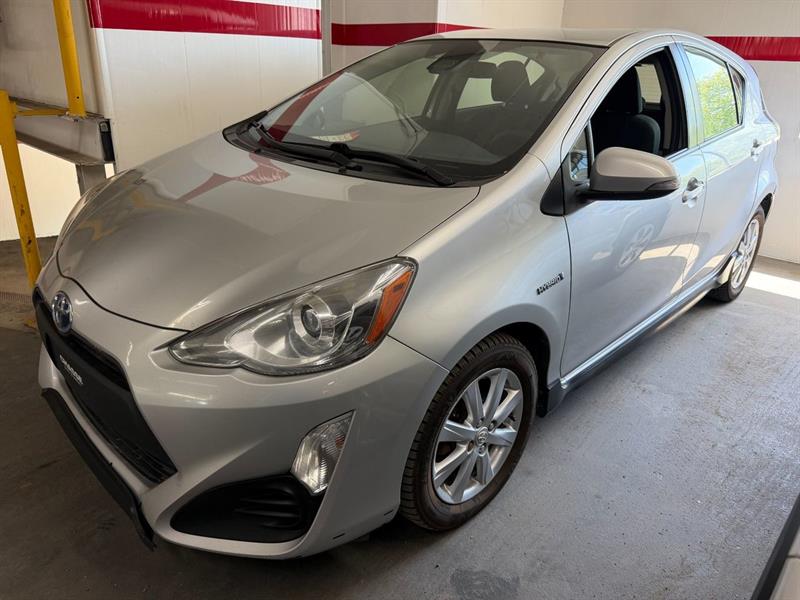 toyota Prius c 2015