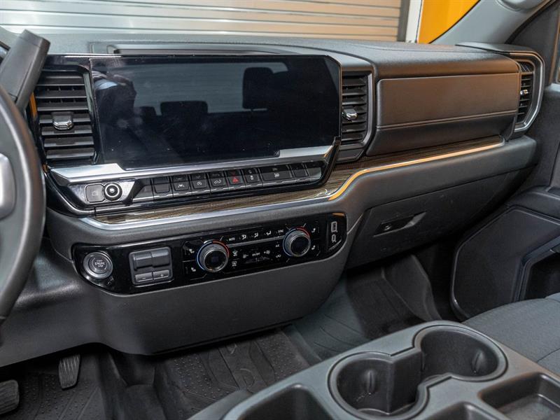 chevrolet Silverado 1500 2024 - 20