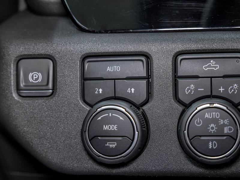 chevrolet Silverado 1500 2024 - 27
