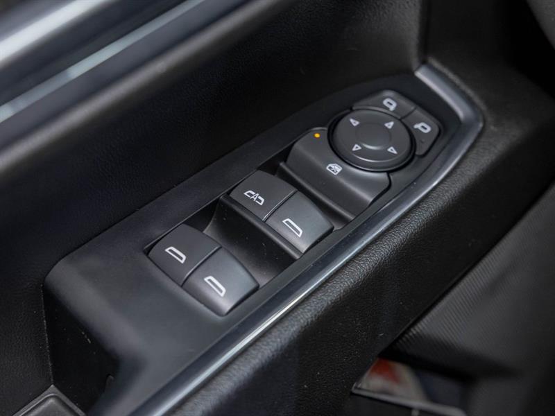 chevrolet Silverado 1500 2024 - 29