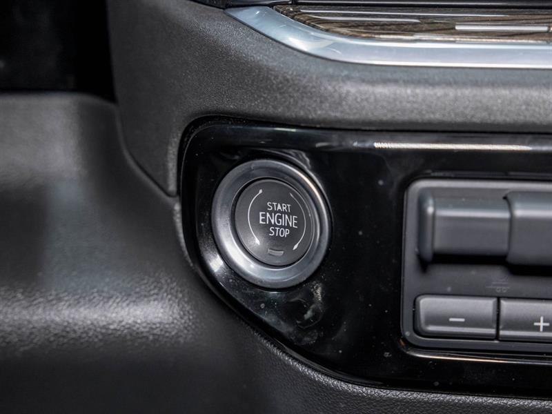 chevrolet Silverado 1500 2024 - 31