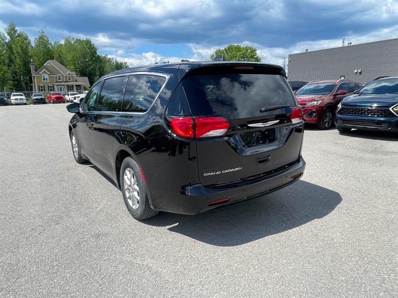 chrysler Grand Caravan 2024 - 5