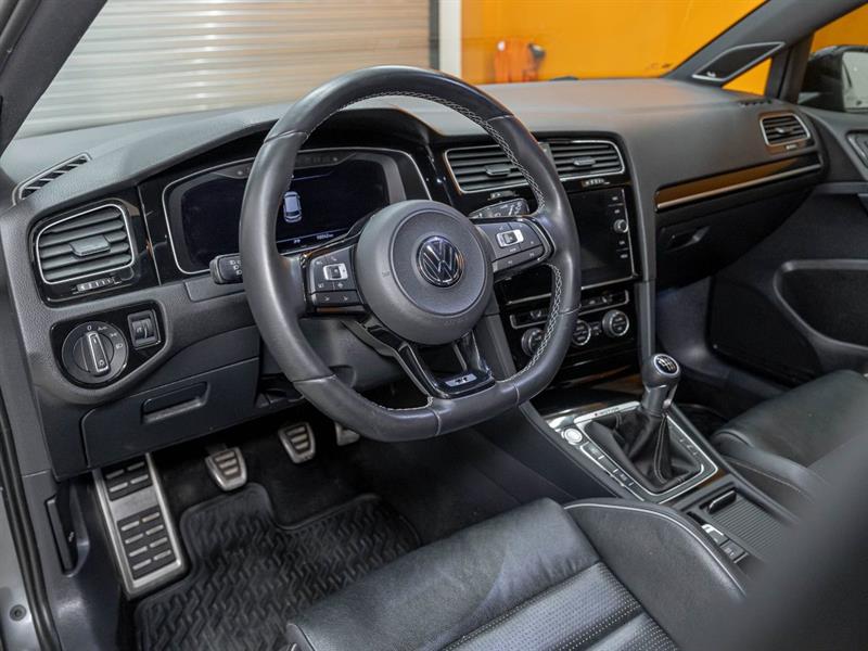 volkswagen Golf R 2019 - 2