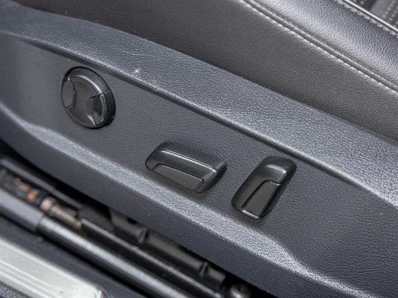volkswagen Golf R 2019 - 24