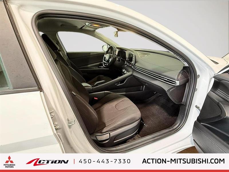 hyundai Elantra 2022 - 14