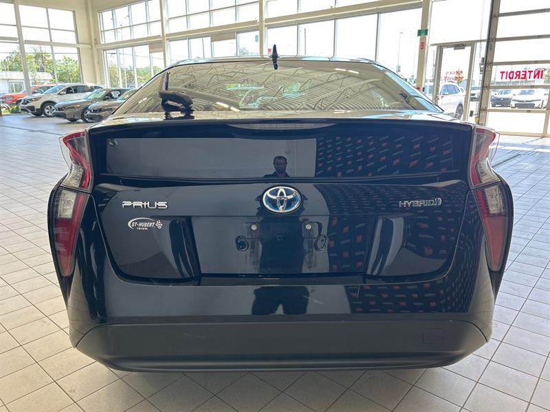 toyota Prius 2018 - 7
