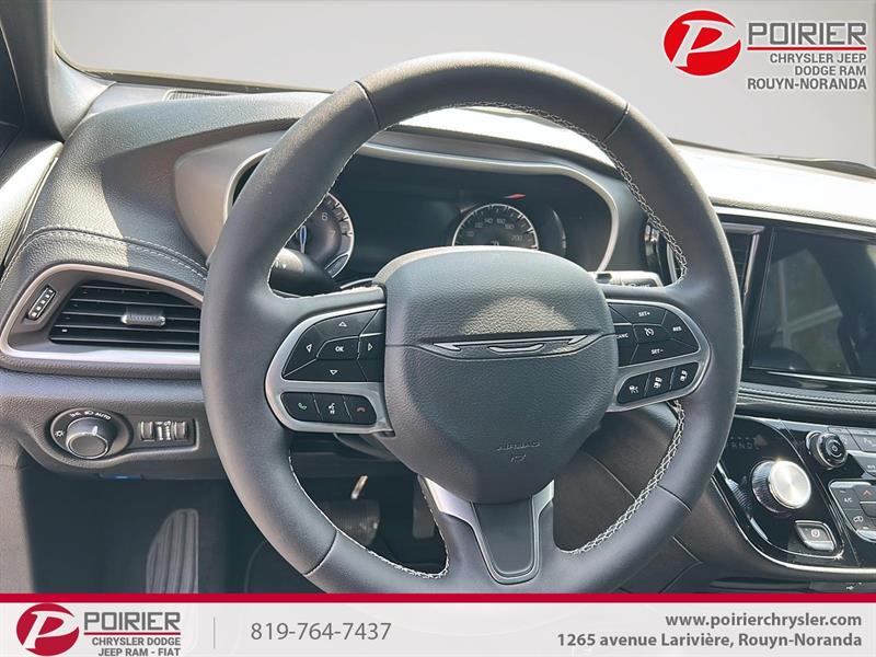 chrysler Pacifica 2027 - 11