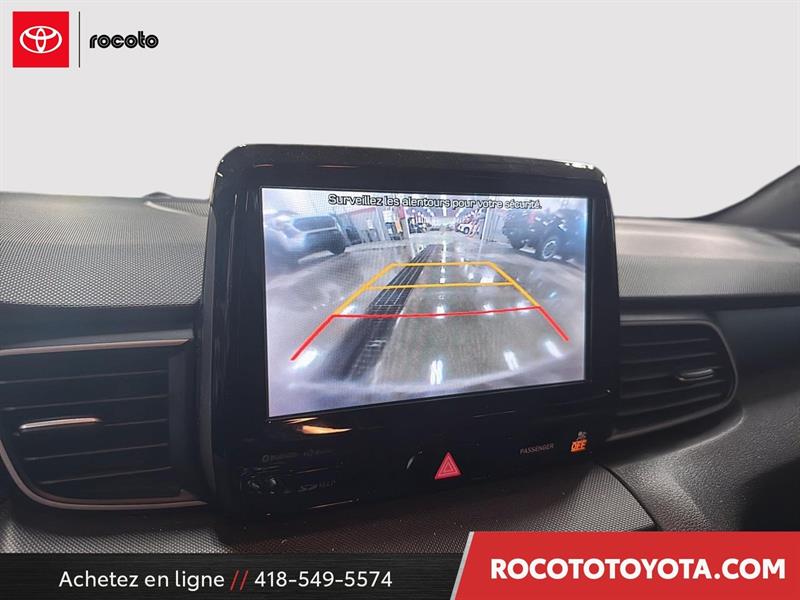 hyundai Veloster 2019 - 16